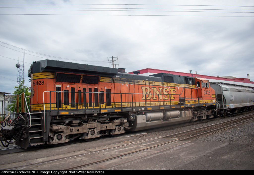 BNSF 5428